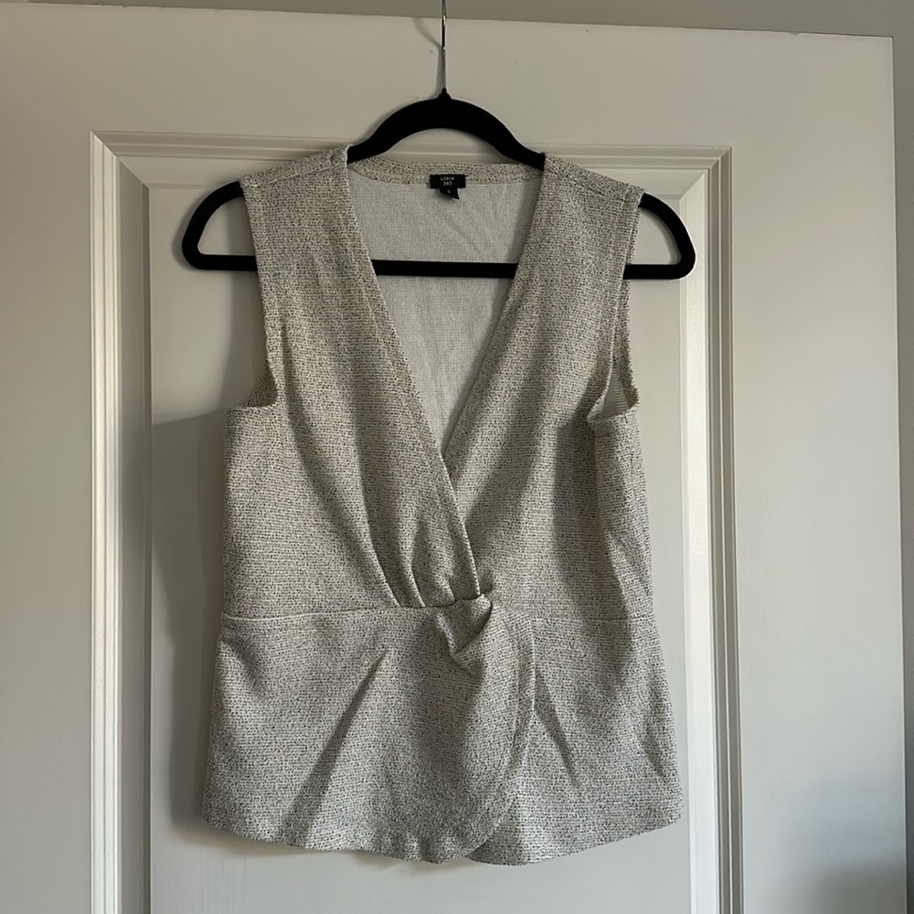 J CREW | V NECK TOP